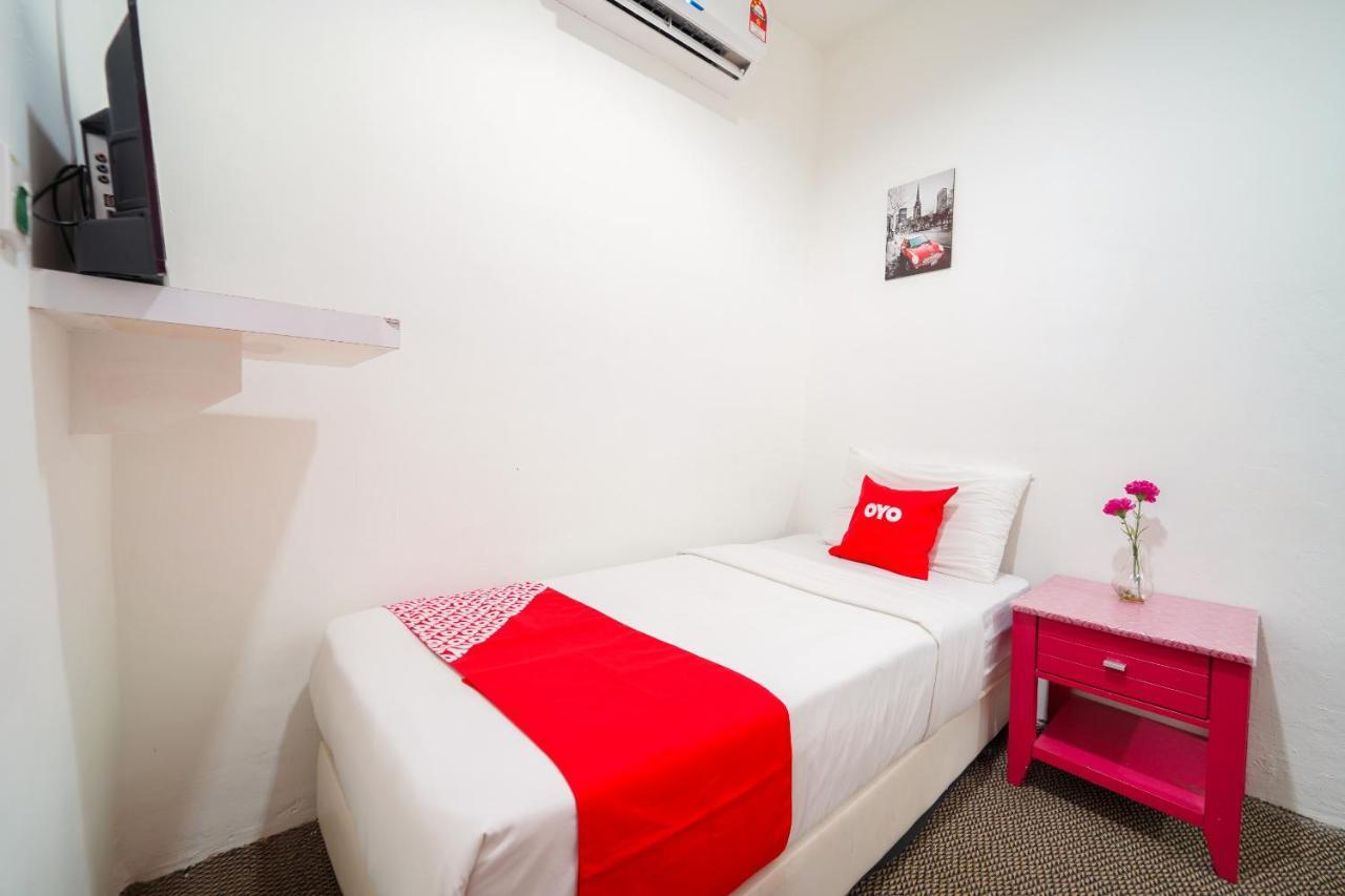 Hotel Oyo 89710 Saujana Ct View